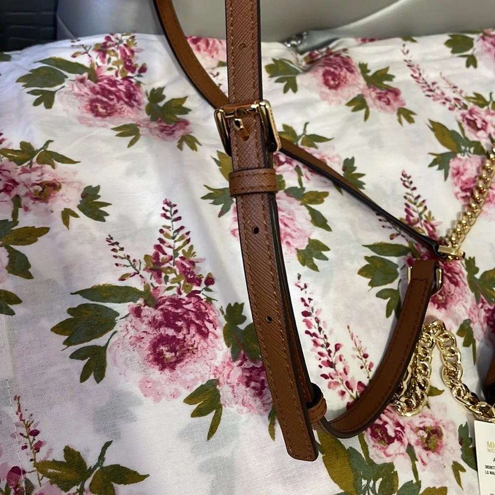 🤎Michael Kors 🤎Large Wallet on a Chain/Brown - Picture 9 of 16